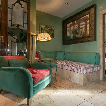 Daire The Trastevere Penthouse Experience *